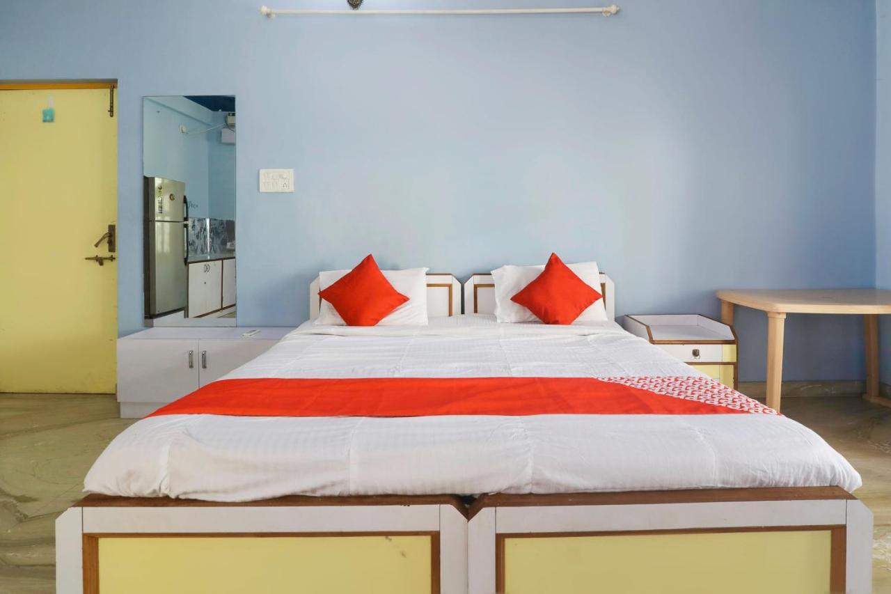 Oyo 67421 Harmony Guest House แคนโดลิม ภายนอก รูปภาพ